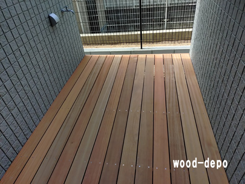 ウッドデッキ施工例240c