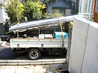 g-09_03.jpg(119605 byte)